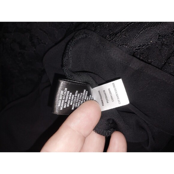 Torrid 2X Black Lace Peplum Top - Picture 7 of 7